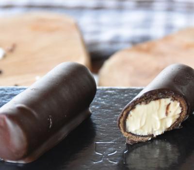 Cigar - Treats Pastry Wholesale, Desserts Wholesale, Desserts in Pan, Family Desserts, Sirup Desserts, Desserts in Bowl, Atomic Desserts, Pastry, Cakes