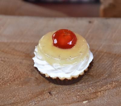 Fruit tart - Mini Desserts Pastry Wholesale, Desserts Wholesale, Desserts in Pan, Family Desserts, Sirup Desserts, Desserts in Bowl, Atomic Desserts, Pastry, Cakes