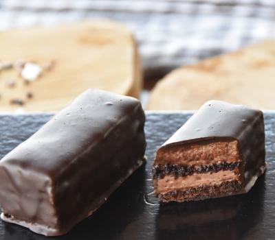 Mousse Pastry - Treats Pastry Wholesale, Desserts Wholesale, Desserts in Pan, Family Desserts, Sirup Desserts, Desserts in Bowl, Atomic Desserts, Pastry, Cakes