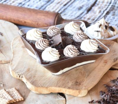 Profiterole - Family Desserts Pastry Wholesale, Desserts Wholesale, Desserts in Pan, Family Desserts, Sirup Desserts, Desserts in Bowl, Atomic Desserts, Pastry, Cakes
