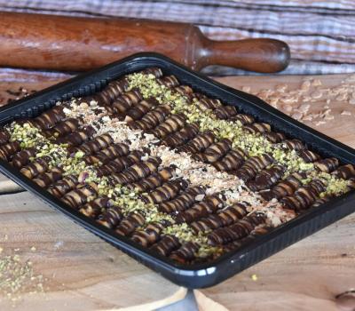 Rolled Baklava Chocolate straight - Syrup Desserts Pastry Wholesale, Desserts Wholesale, Desserts in Pan, Family Desserts, Sirup Desserts, Desserts in Bowl, Atomic Desserts, Pastry, Cakes